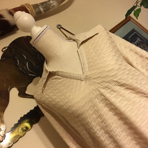 Selene Sport tan textured fabric collared top M - Picture 2 of 9